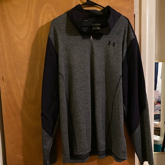 Under Armour cold gear pull over. - Picture 1 of 1